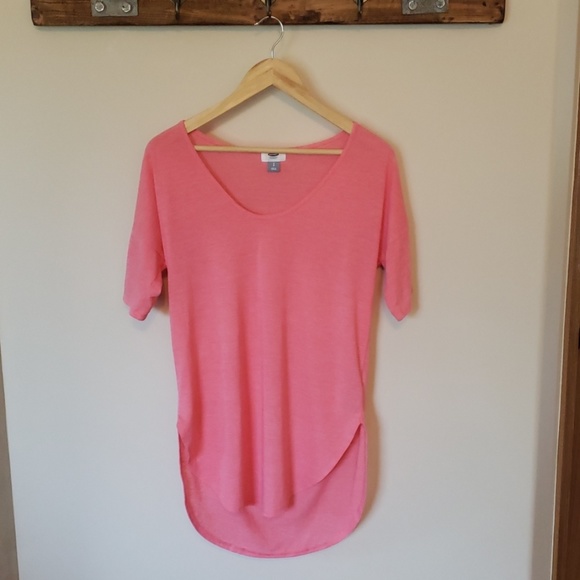 Old Navy Tops - Old Navy Boyfriend Short Sleeved Pink Tee